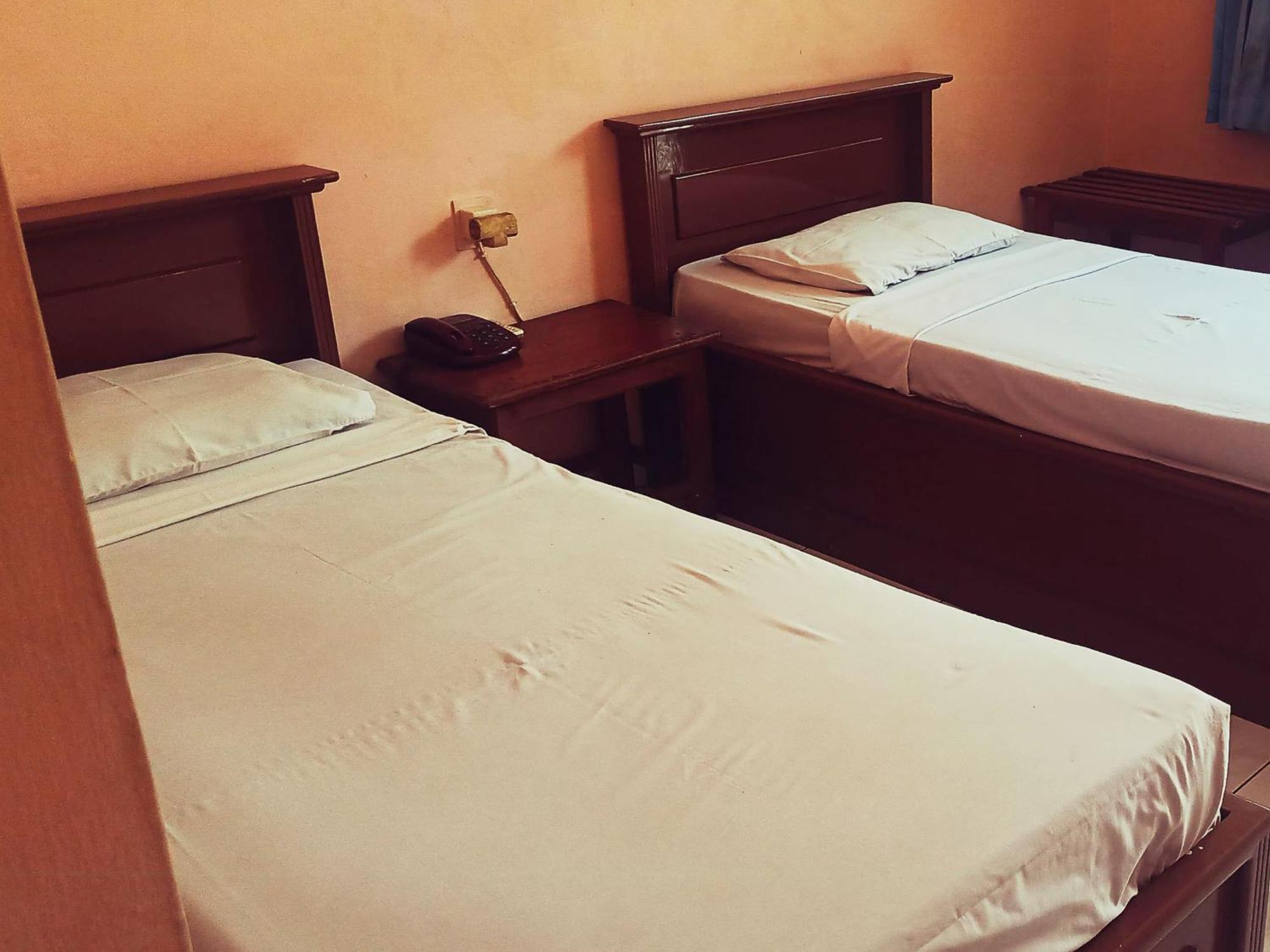 Hotel Wijaya Purwokerto Eksteriør billede