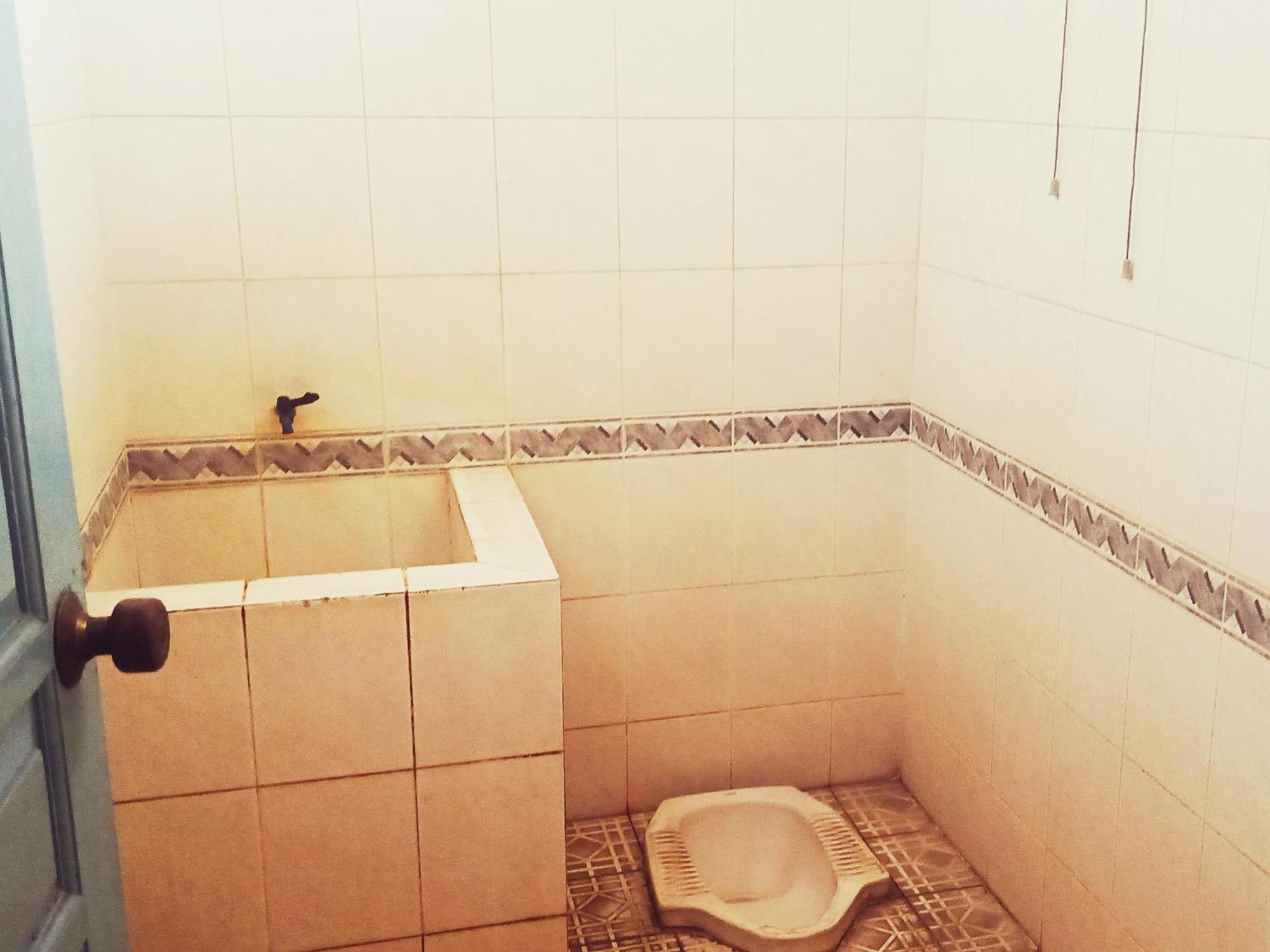 Hotel Wijaya Purwokerto Eksteriør billede