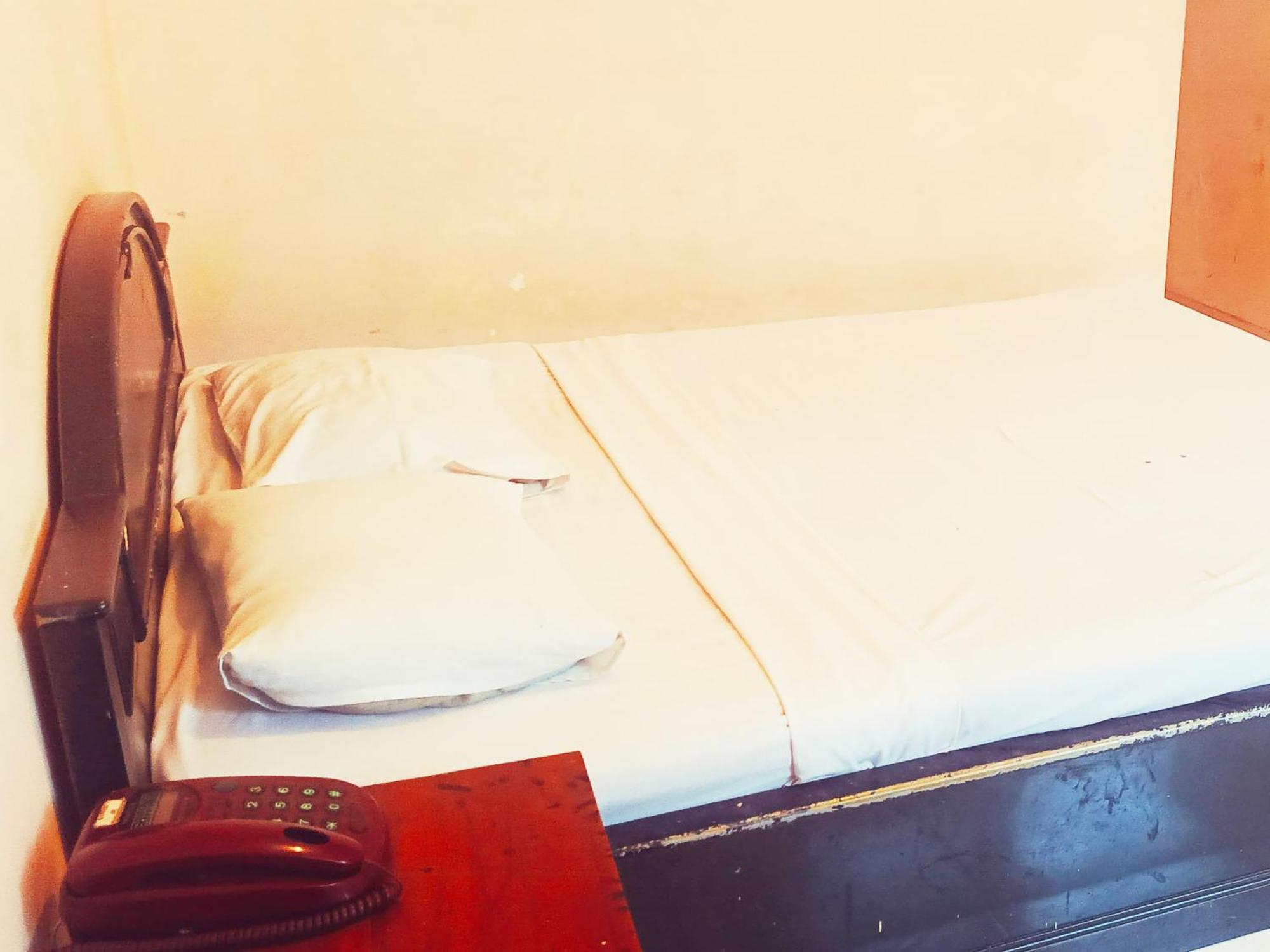 Hotel Wijaya Purwokerto Eksteriør billede